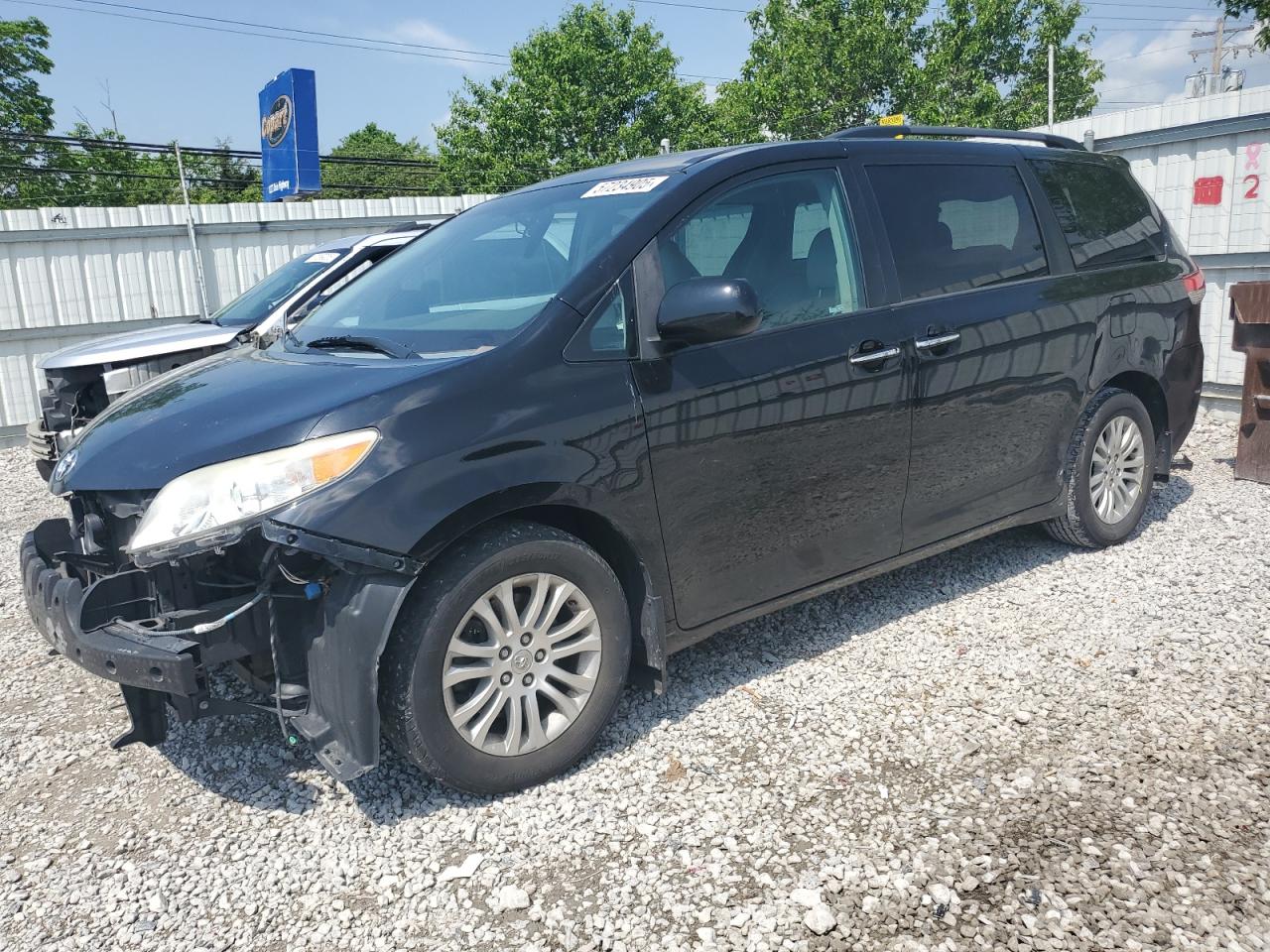 TOYOTA SIENNA XLE