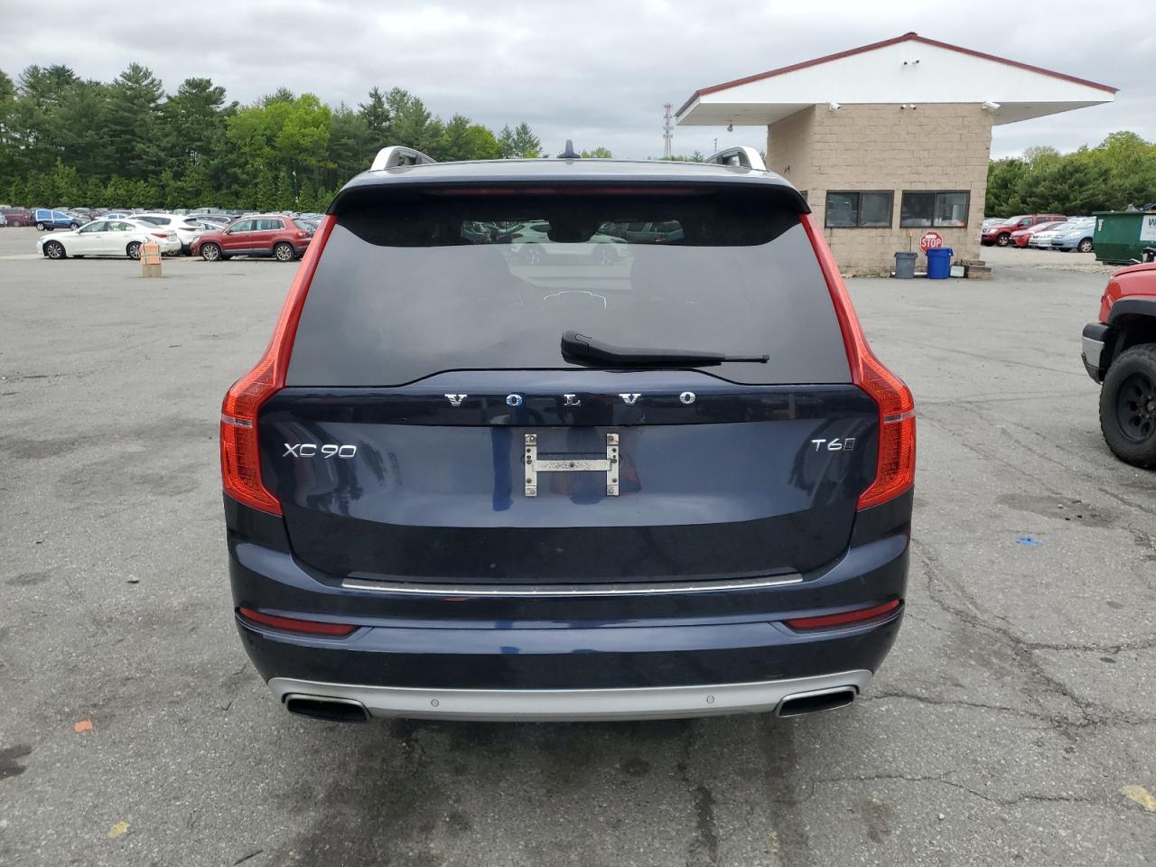 VOLVO XC90 T6