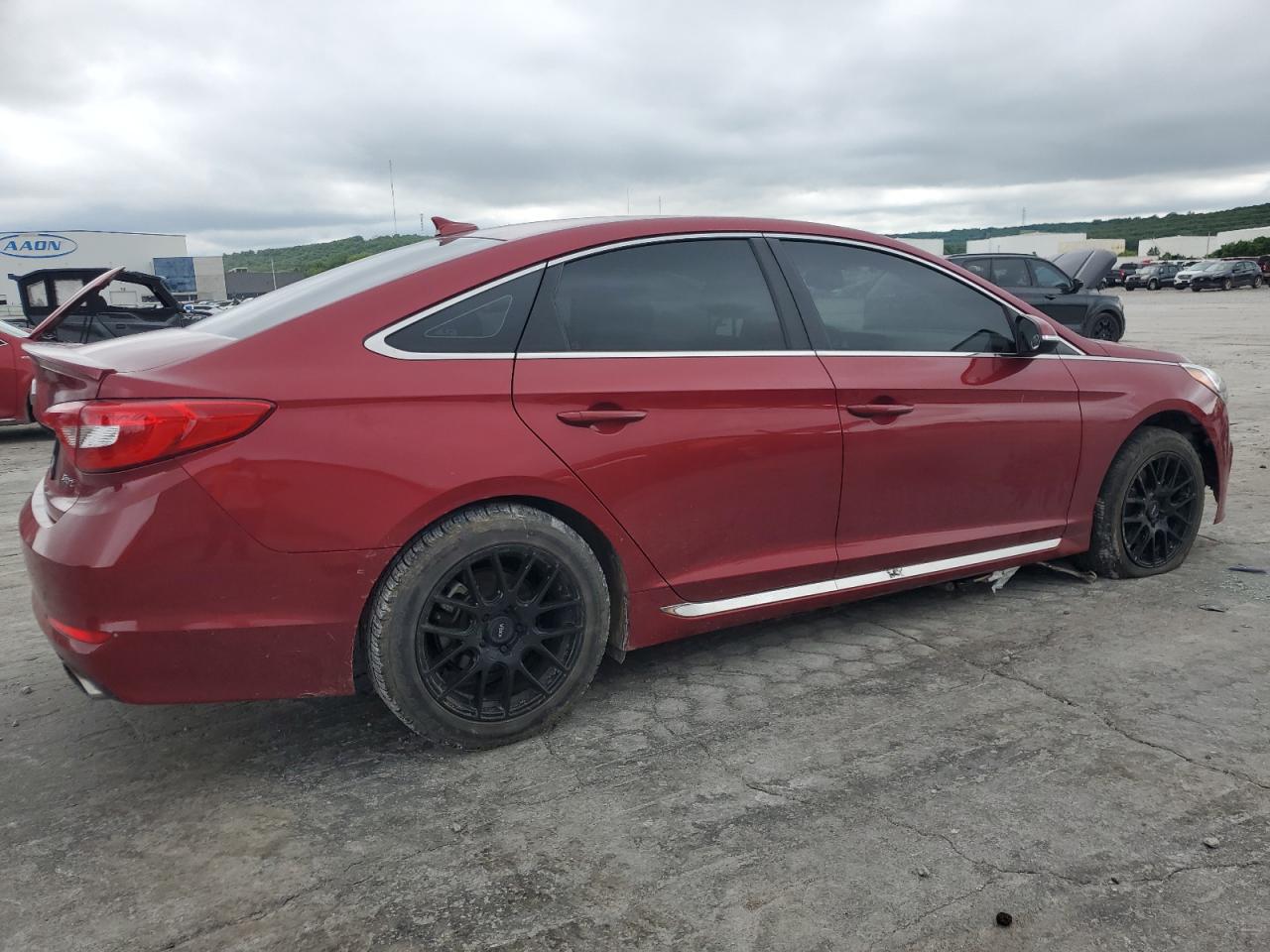 HYUNDAI SONATA SPORT