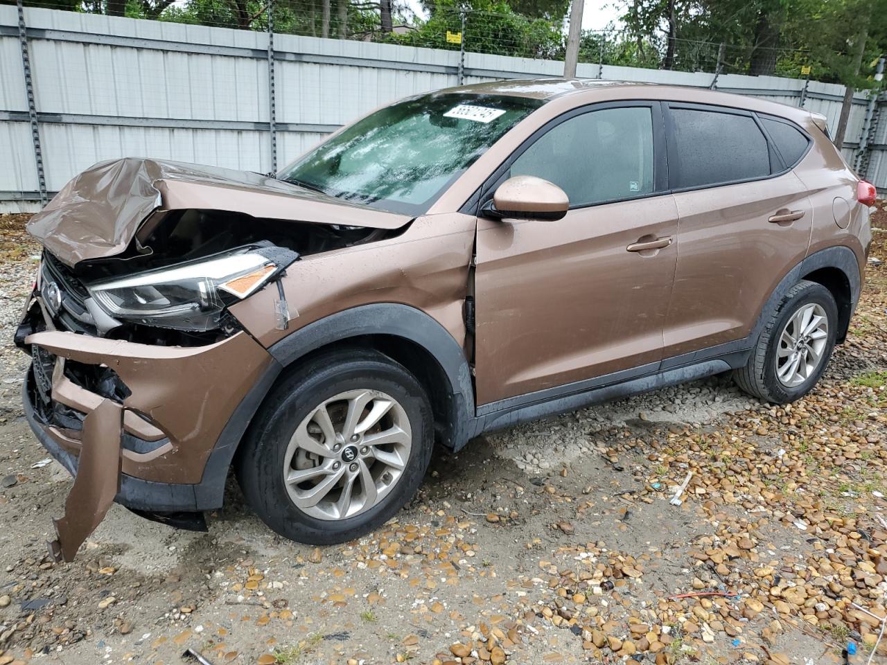 HYUNDAI TUCSON SE
