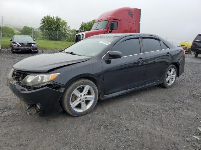 TOYOTA CAMRY BASE