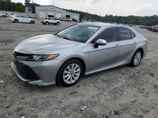 Vin: 4t1c11ak8lu916627, lot: 57533435, toyota camry le 2020 img_1