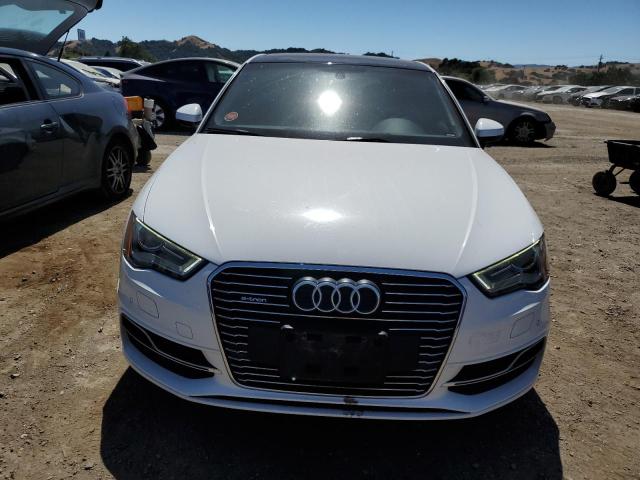 2016 AUDI A3 E-TRON WAUUPBFF3GA133762
