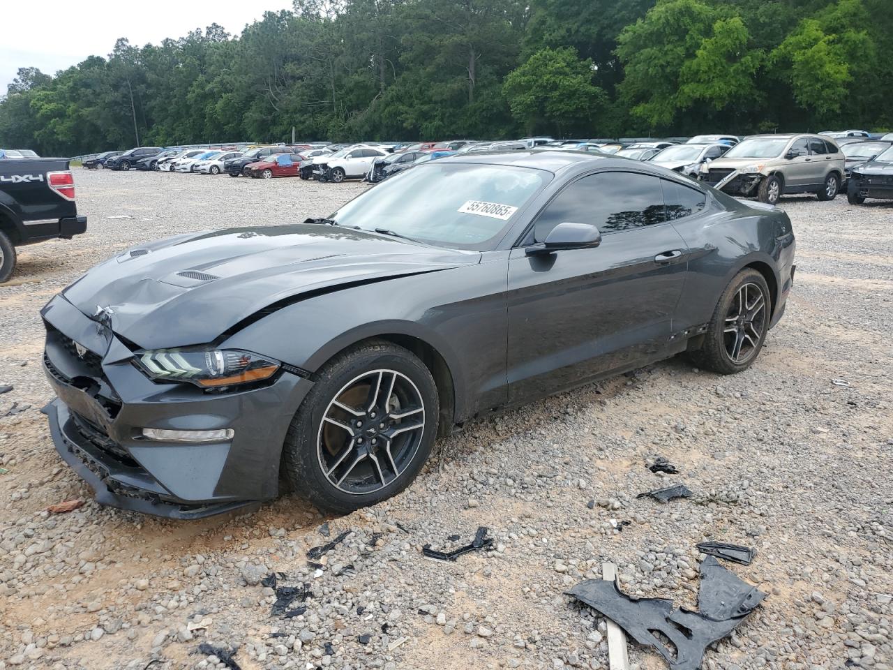FORD MUSTANG