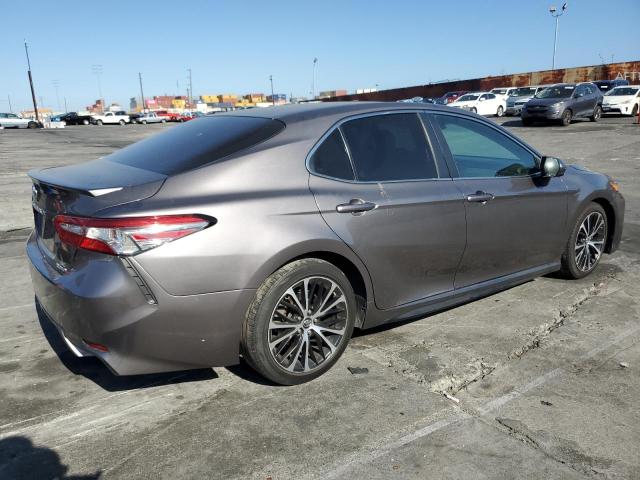 Vin: 4t1b21hk6ju001674, lot: 56879795, toyota camry hybrid 20183