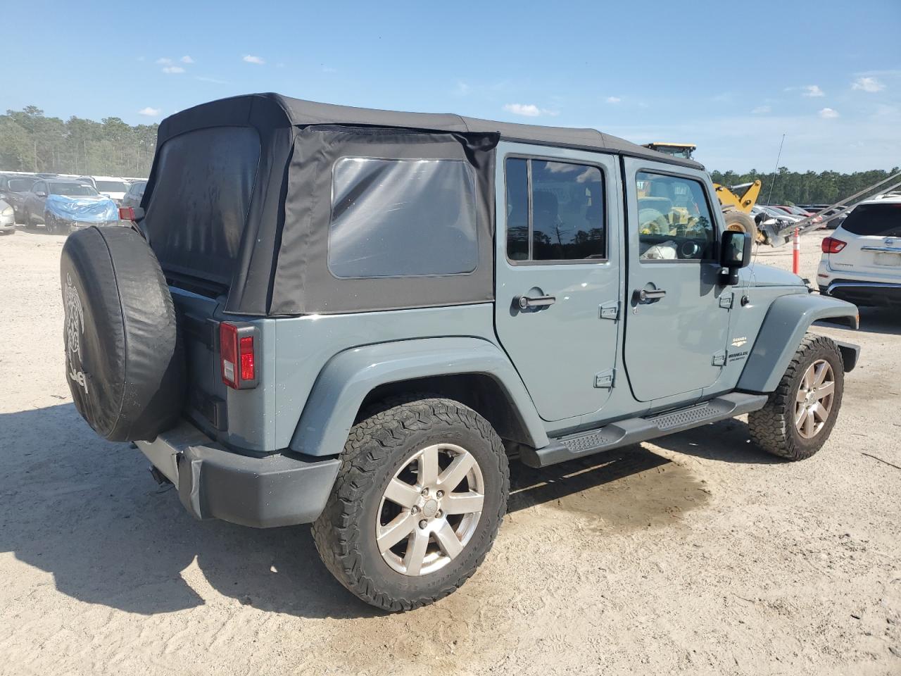 JEEP WRANGLER SAHARA
