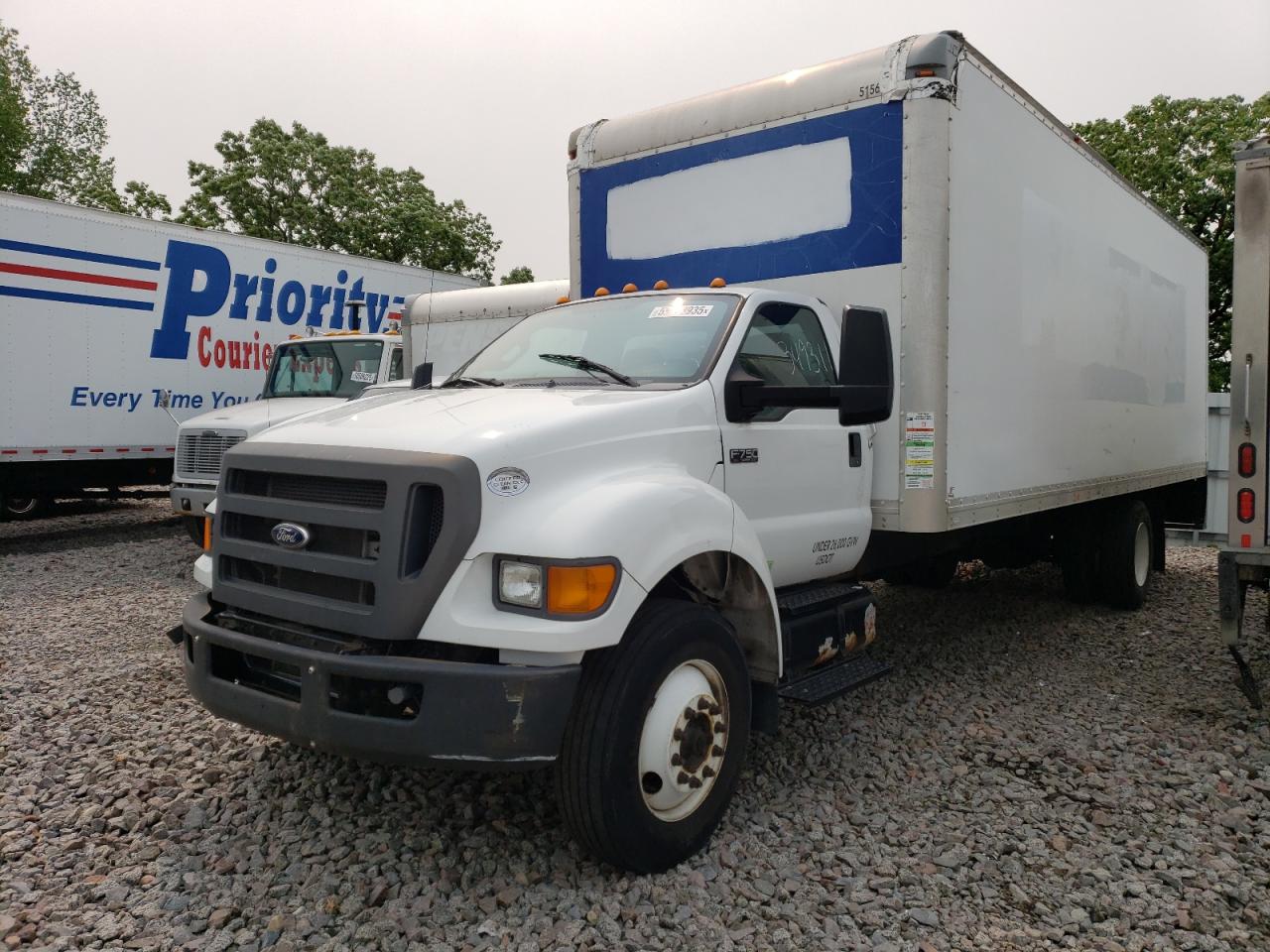 FORD F-750 SUPER DUTY