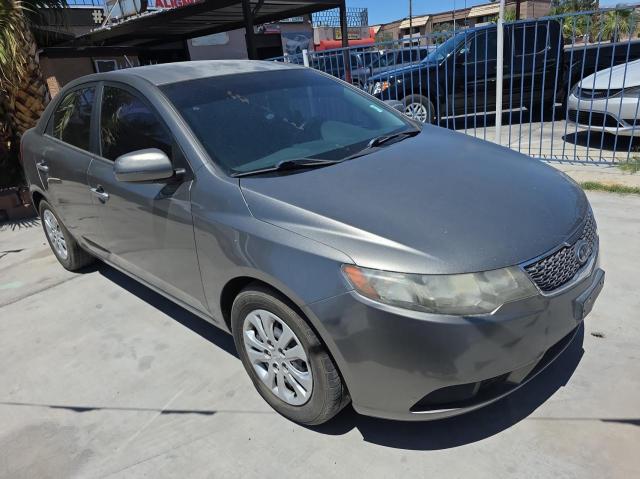 KIA FORTE EX