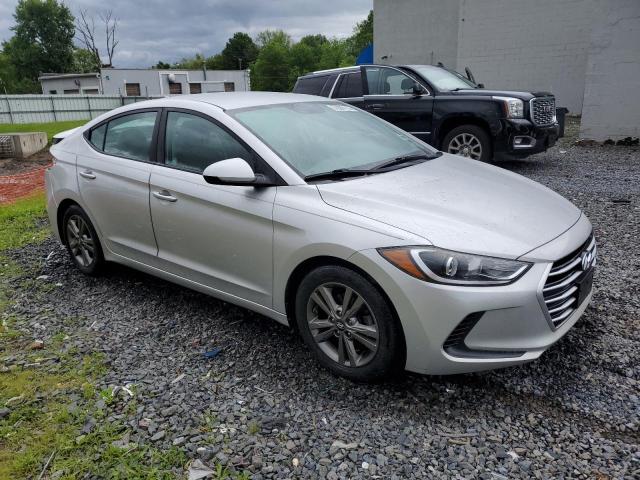 Vin: 5npd84lfxhh007814, lot: 57805115, hyundai elantra se 20174