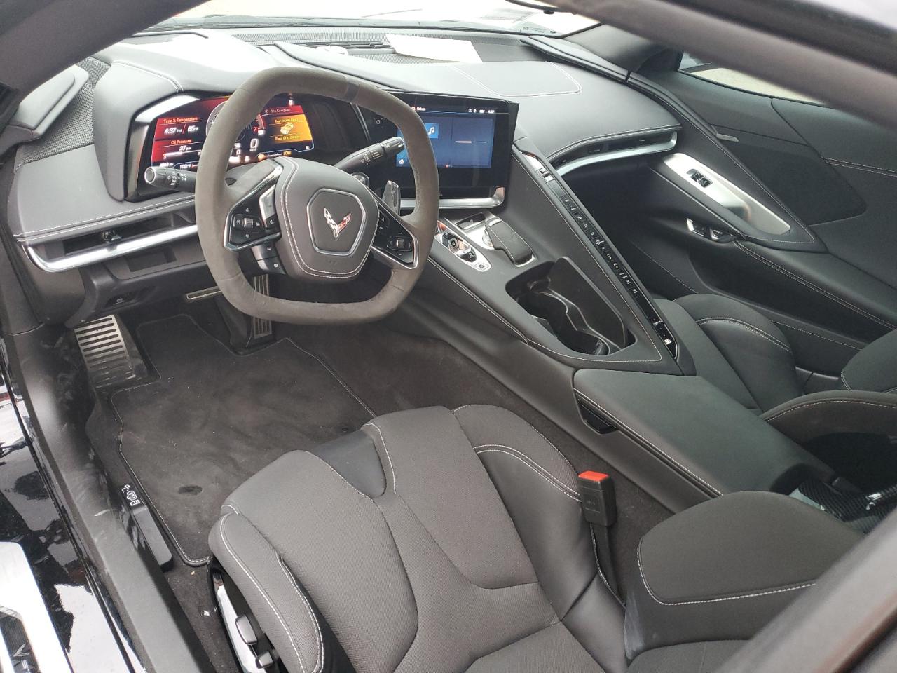 CHEVROLET CORVETTE STINGRAY 1LT