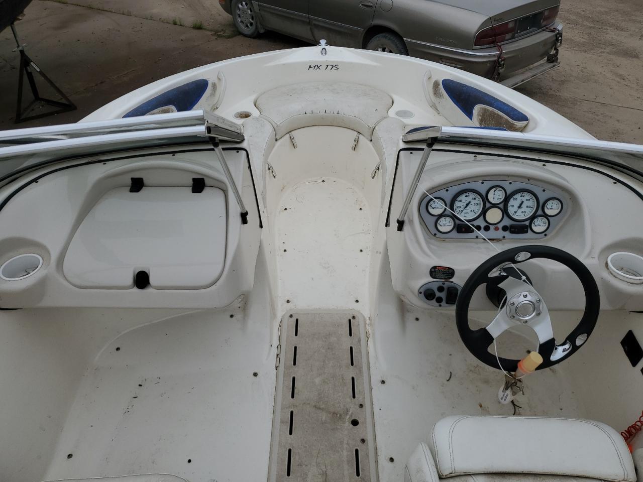 Lot #3235688903 2008 GLASTRON BOAT ONLY