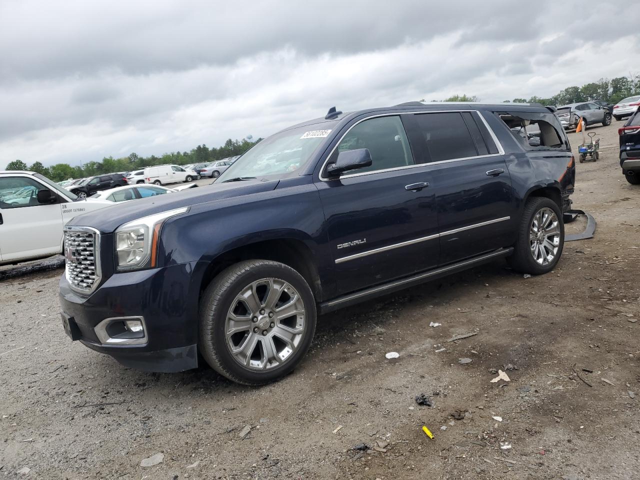 GMC YUKON DENALI