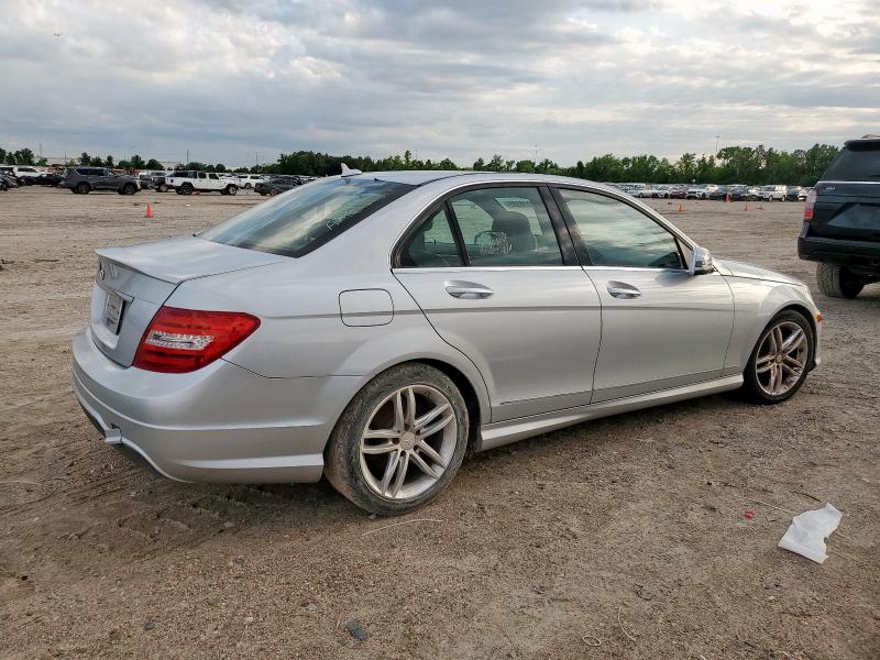 Vin: wddgf4hb8dr278226, lot: 58236585, mercedes-benz c-class 250 20133