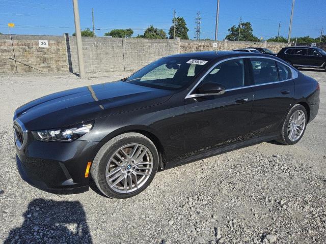 Vin: wba43fj01rcr71544, lot: 57437925, bmw 5 series i 2024 img_1