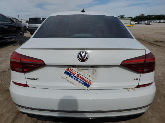 2018 VOLKSWAGEN PASSAT S 1VWAA7A3XJC013676