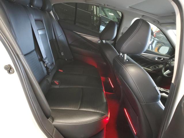 2018 INFINITI Q50 LUXE - JN1EV7AR7JM442848