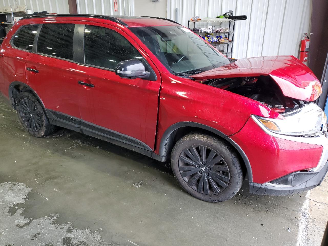 MITSUBISHI OUTLANDER SE