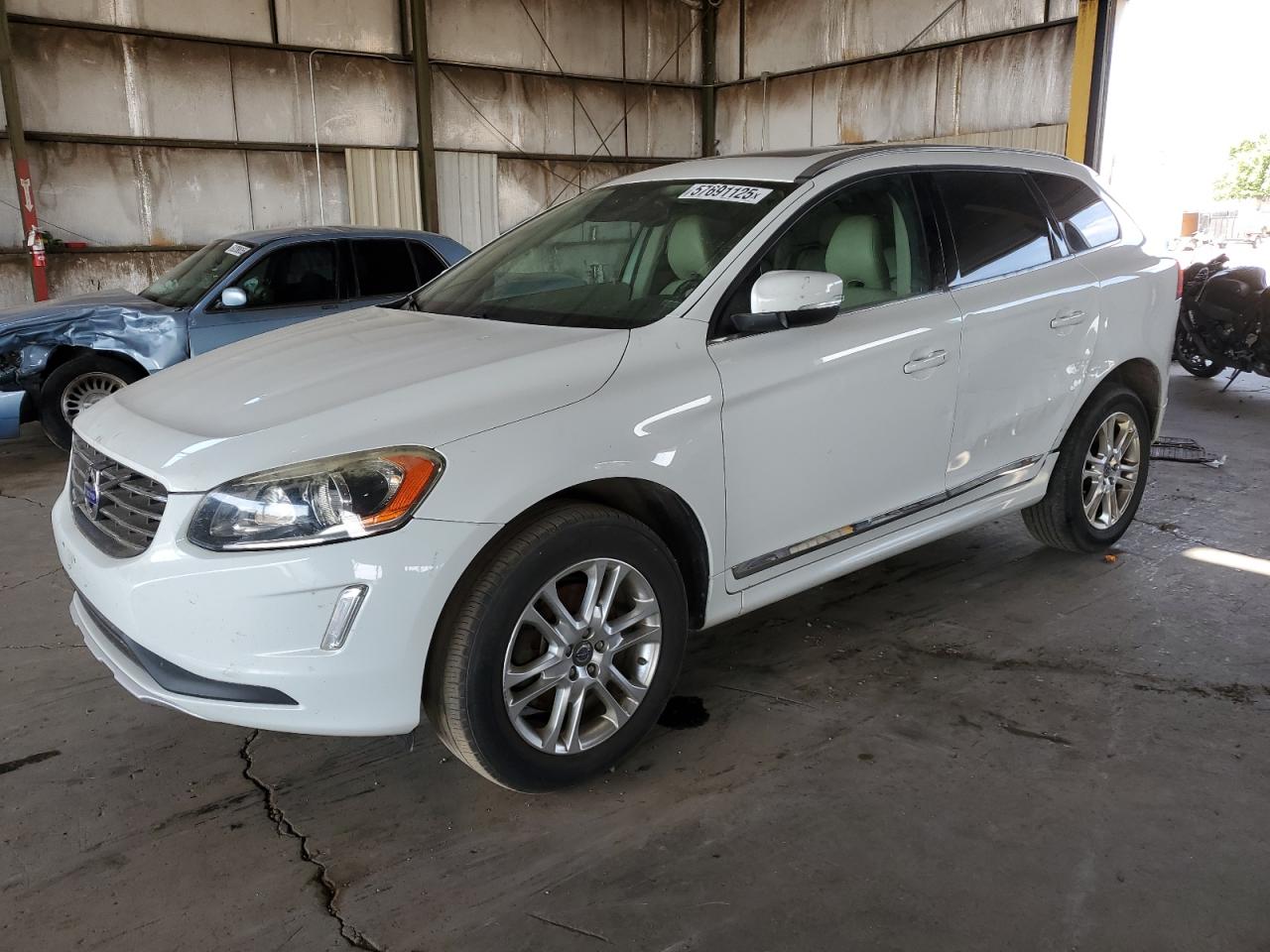 VOLVO XC60 T5 PREMIER