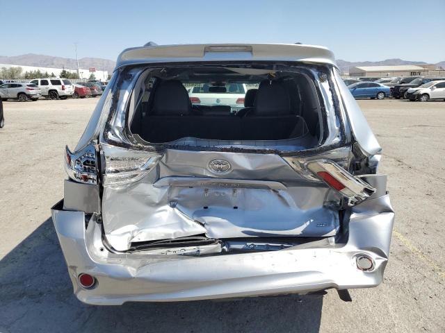 2017 TOYOTA SIENNA SE 5TDXZ3DC8HS864202