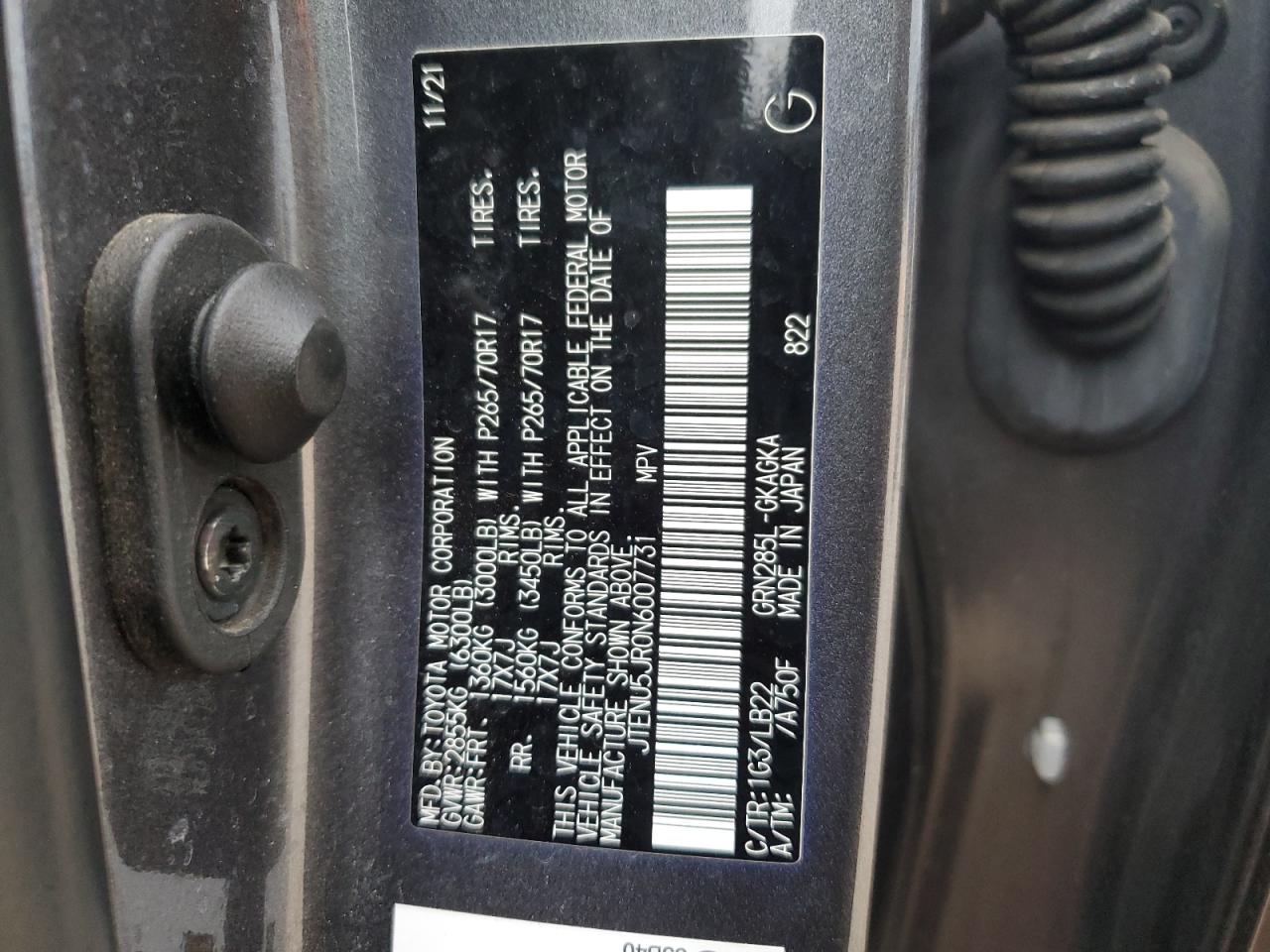 TOYOTA 4RUNNER SR5/SR5 PREMIUM