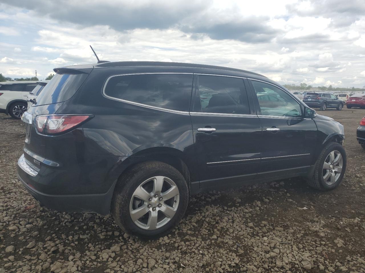 CHEVROLET TRAVERSE 2017