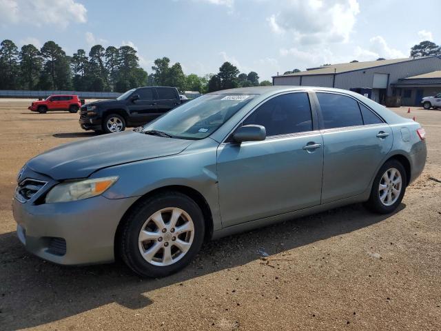 TOYOTA CAMRY BASE