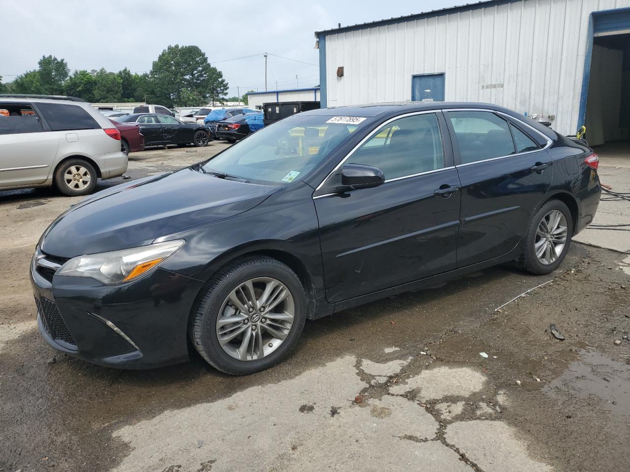 TOYOTA CAMRY LE