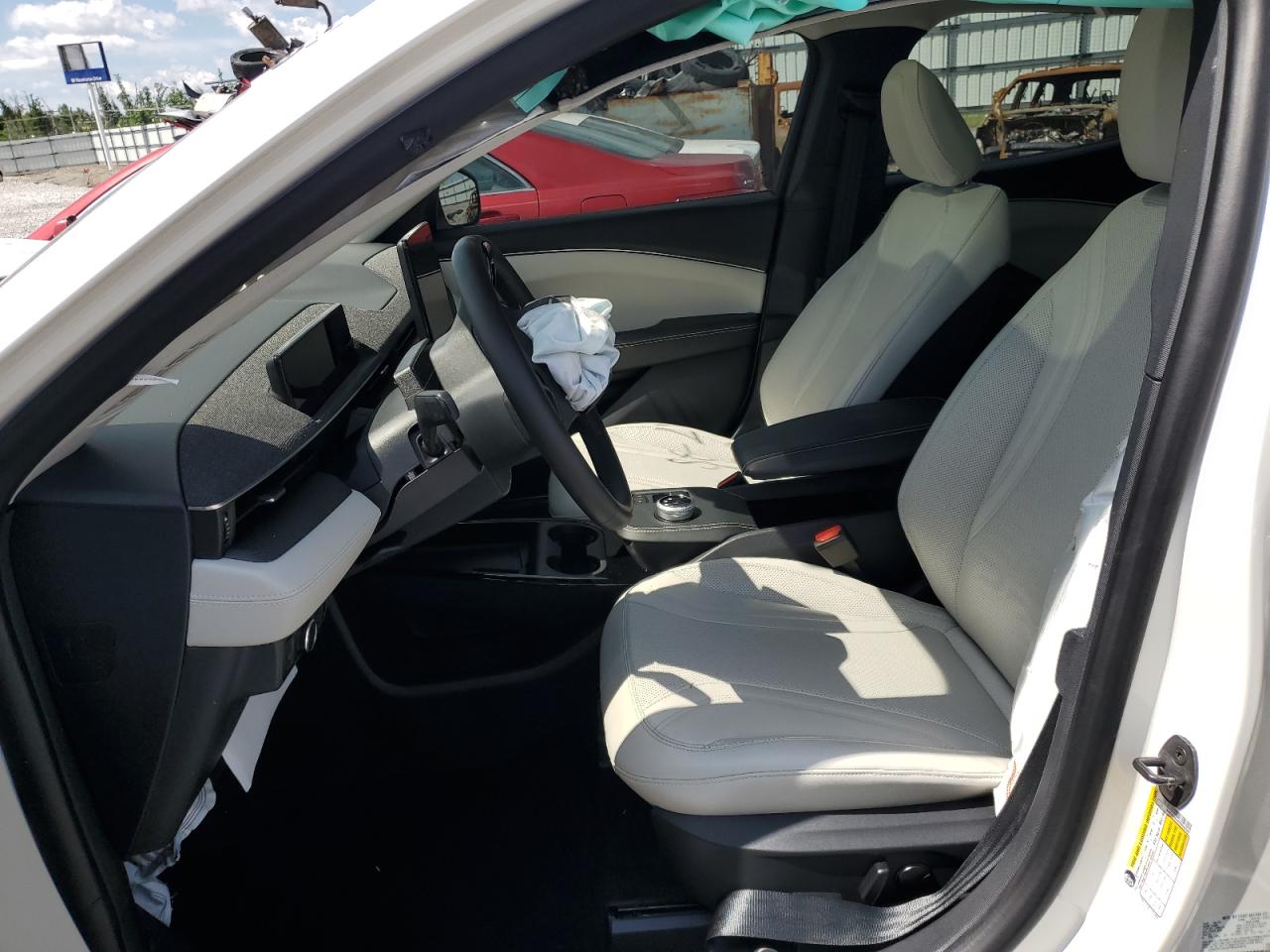 FORD MUSTANG PREMIUM