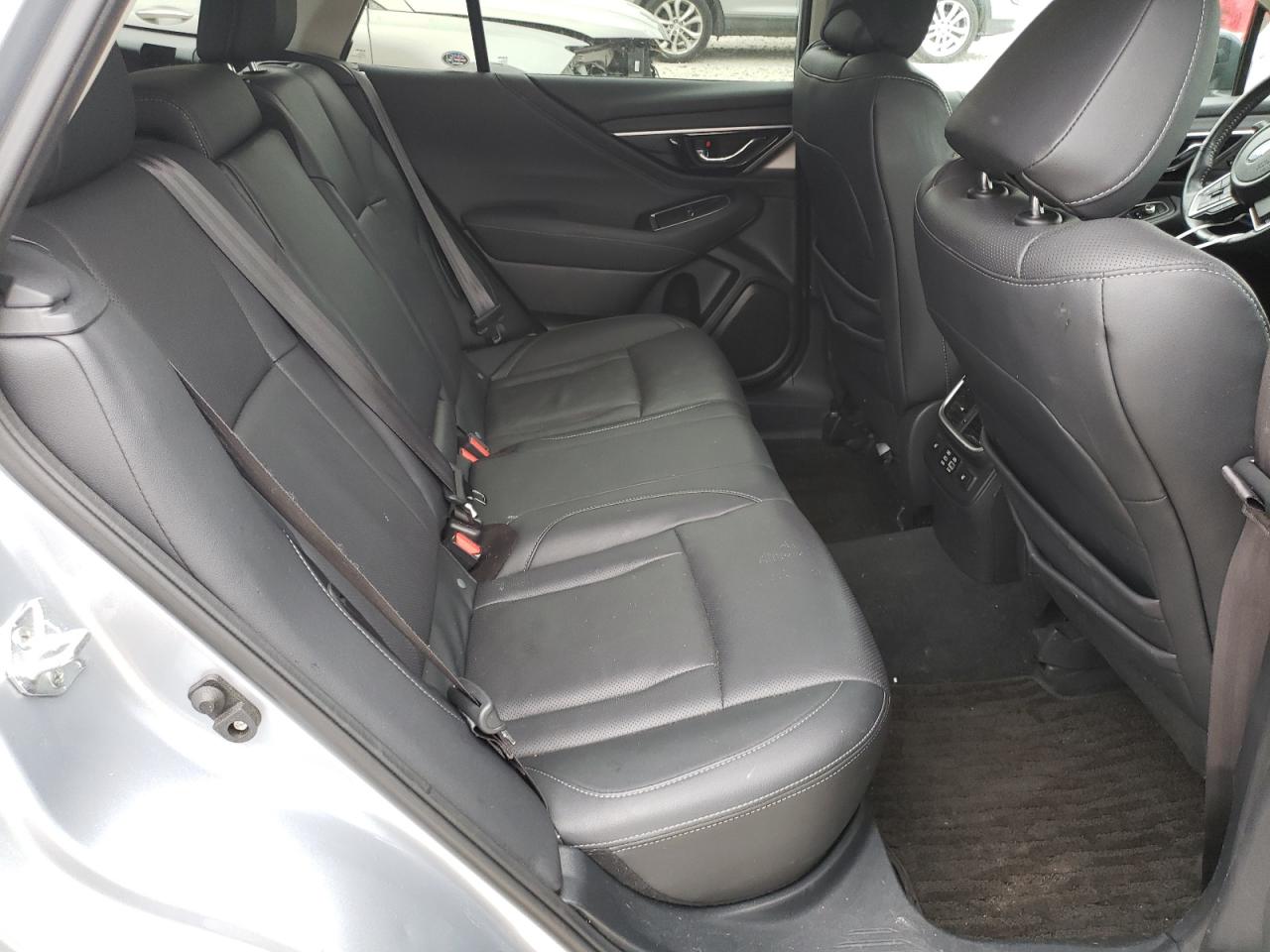 SUBARU OUTBACK LIMITED