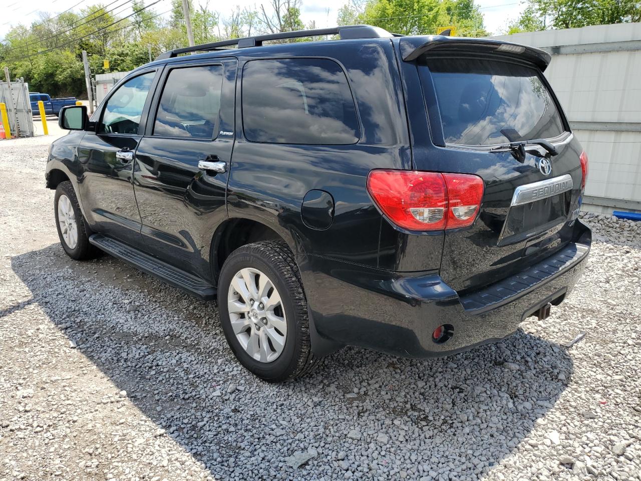 TOYOTA SEQUOIA PLATINUM