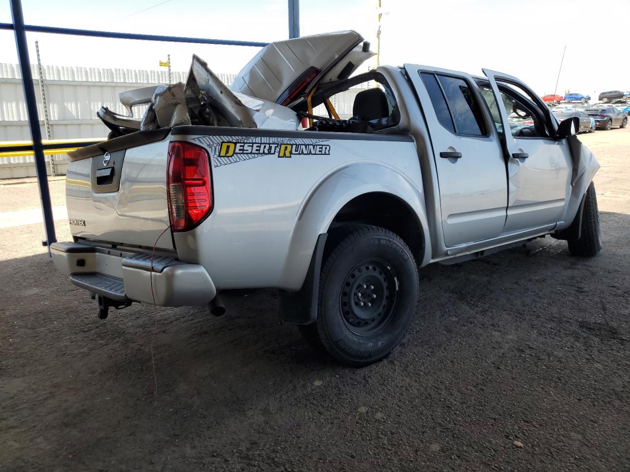 Lot #3316732406 2016 NISSAN FRONTIER S