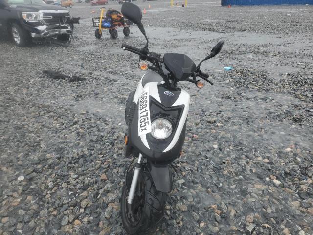 OTHER MOTORCYCLE SCOOTER 2017 white   RFLDC0513HA006115 photo #3