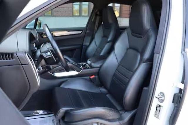 2021 PORSCHE CAYENNE TU WP1AF2AY8MDA36017