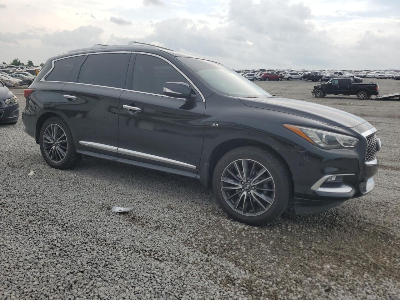 INFINITI QX60 2016