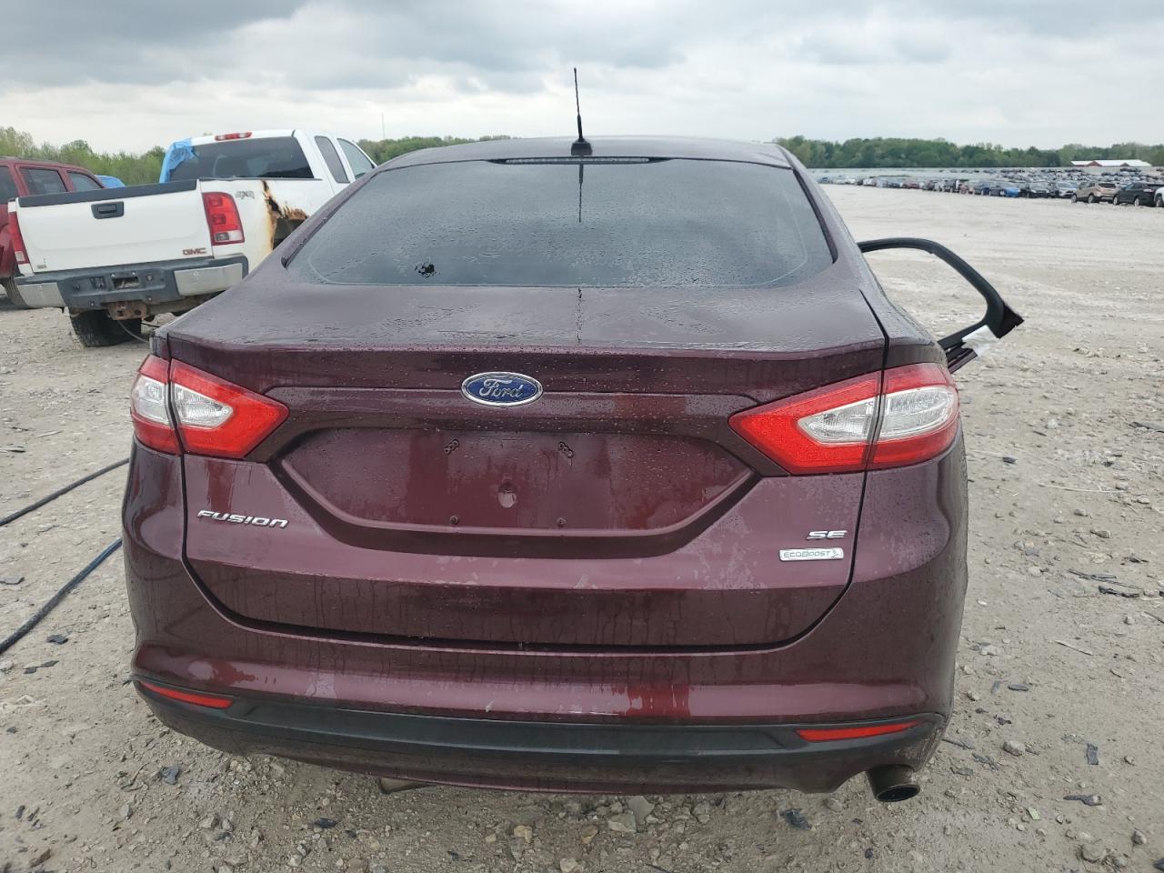 FORD FUSION SE