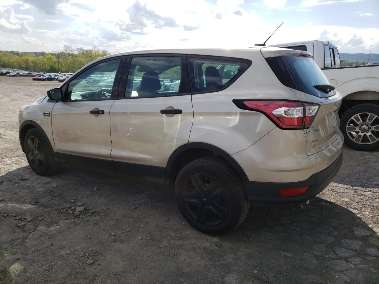 FORD ESCAPE S