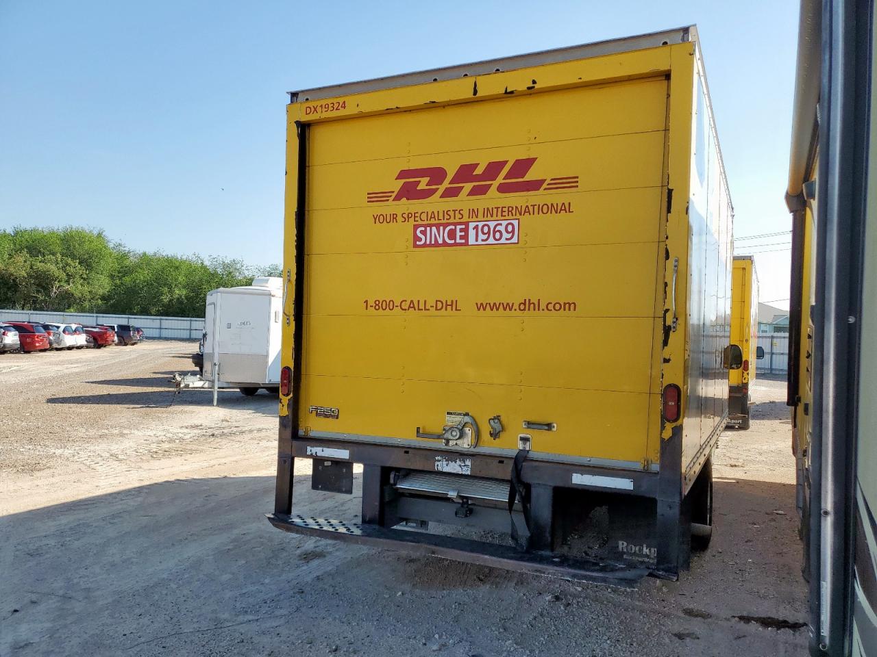 FORD ECONOLINE E350 SUPER DUTY CUTAWAY VAN