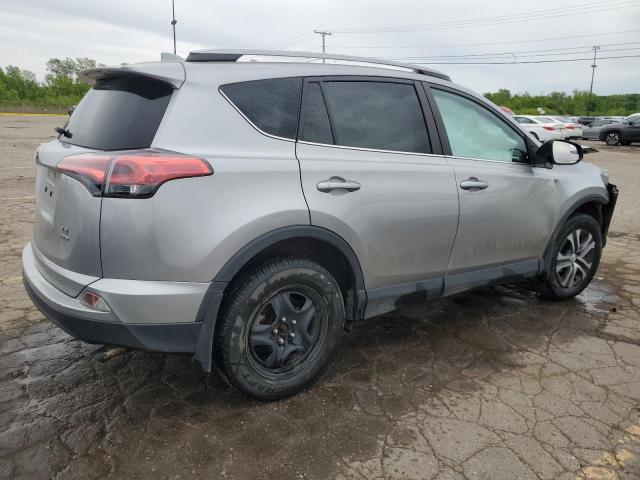 Vin: 2t3bfrevxhw672218, lot: 57754995, toyota rav4 le 20173