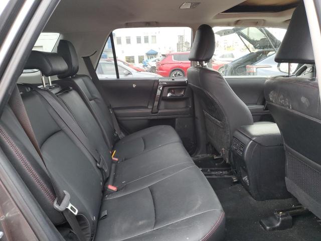 2022 TOYOTA 4RUNNER SR JTERU5JR9N6032418
