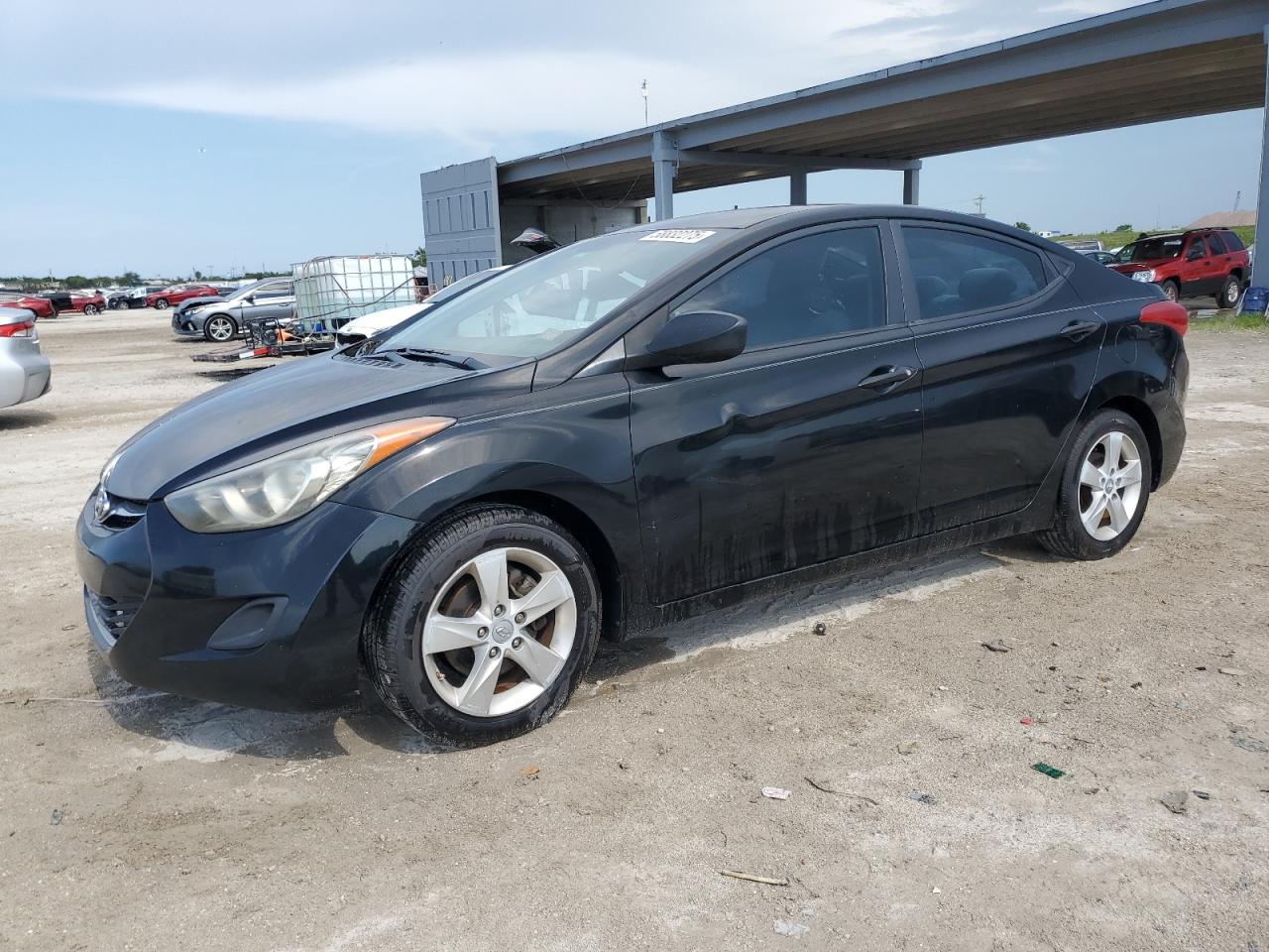 HYUNDAI ELANTRA GLS