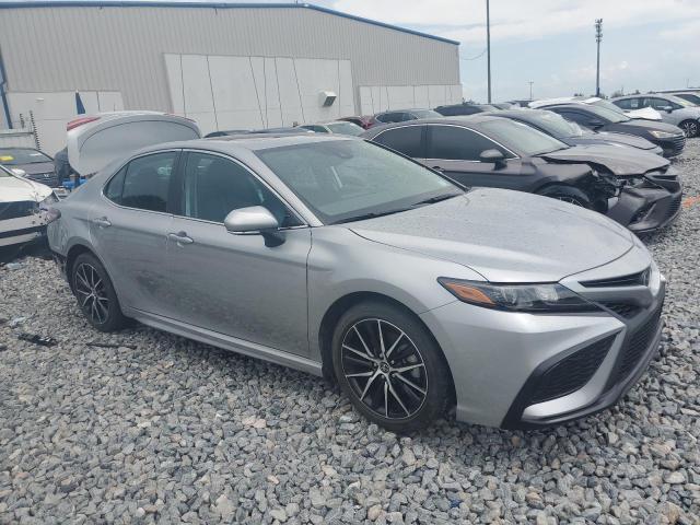 Vin: 4t1t11ak8nu676885, lot: 57997915, toyota camry se 20224