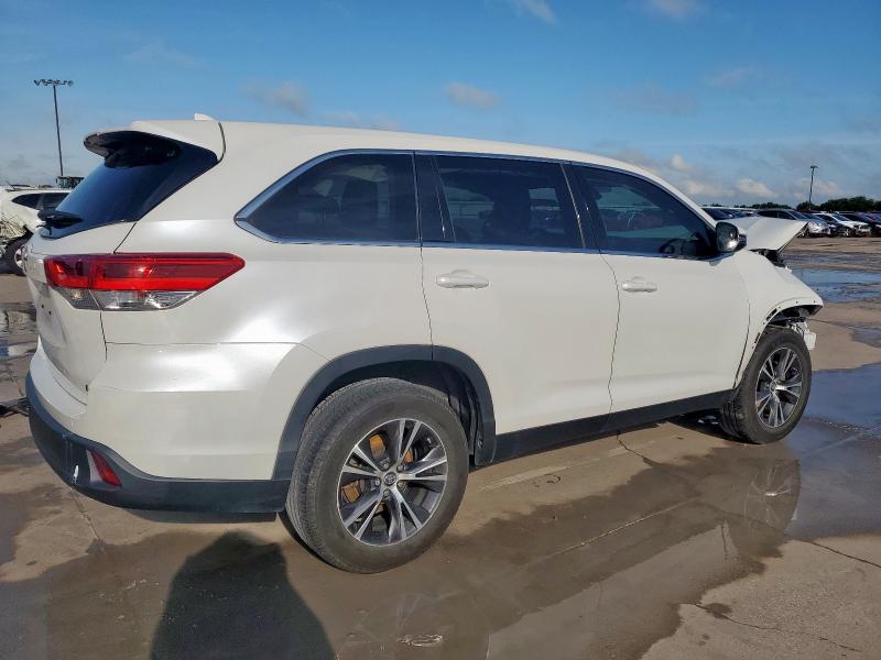 2019 TOYOTA HIGHLANDER 5TDZZRFH8KS329995