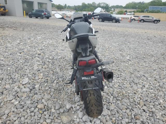 2024 SUZUKI GSX800 F JS1EM13B9R7101906