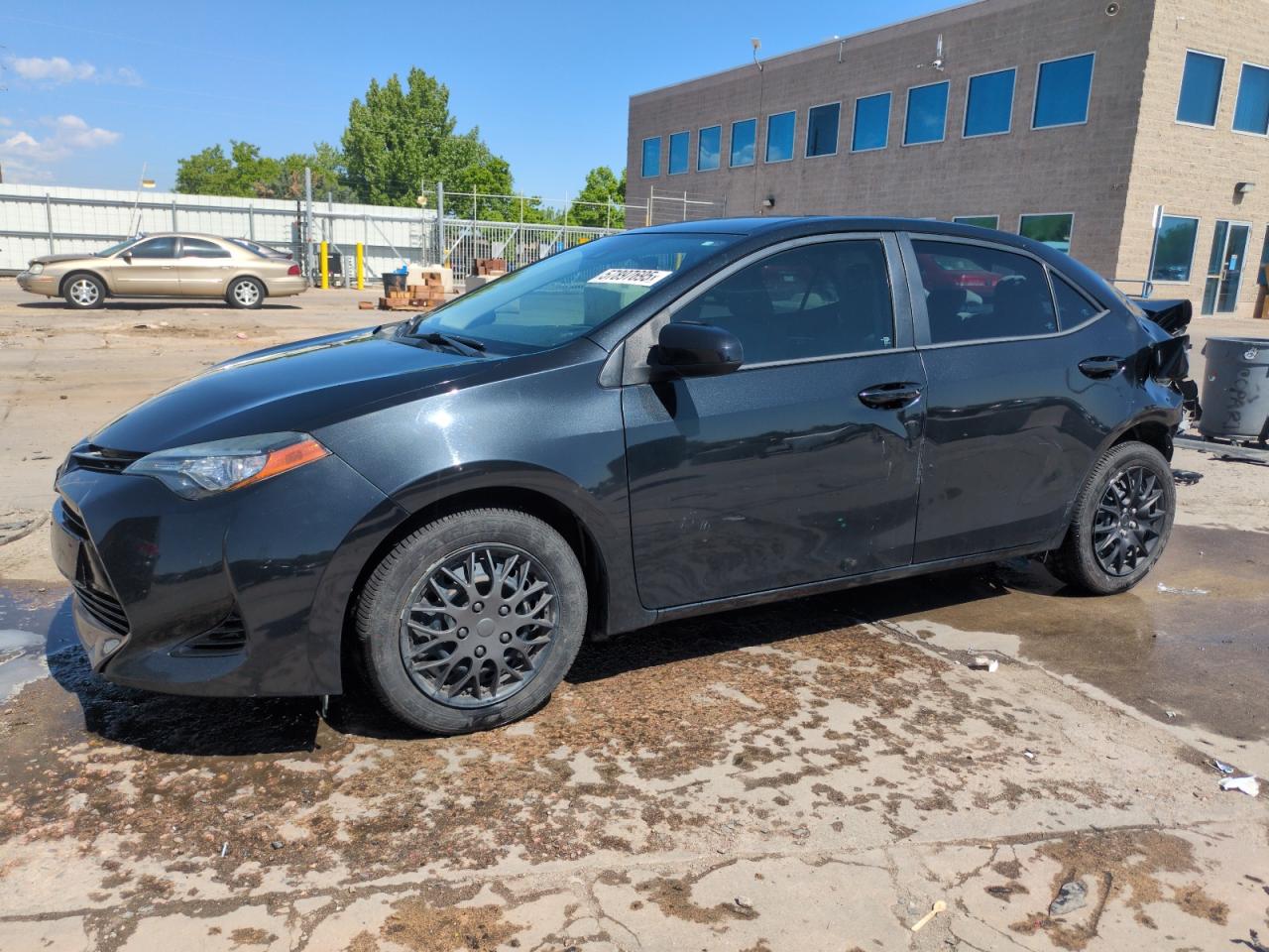 TOYOTA COROLLA L