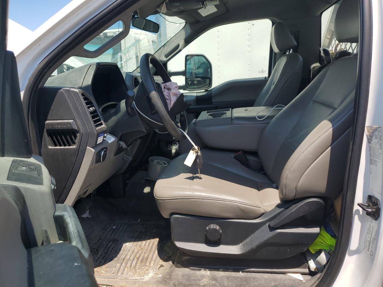 FORD F-450 SUPER DUTY