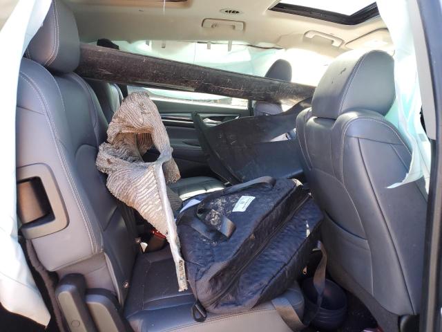 2018 BUICK ENCLAVE ES 5GAEVAKW8JJ276261