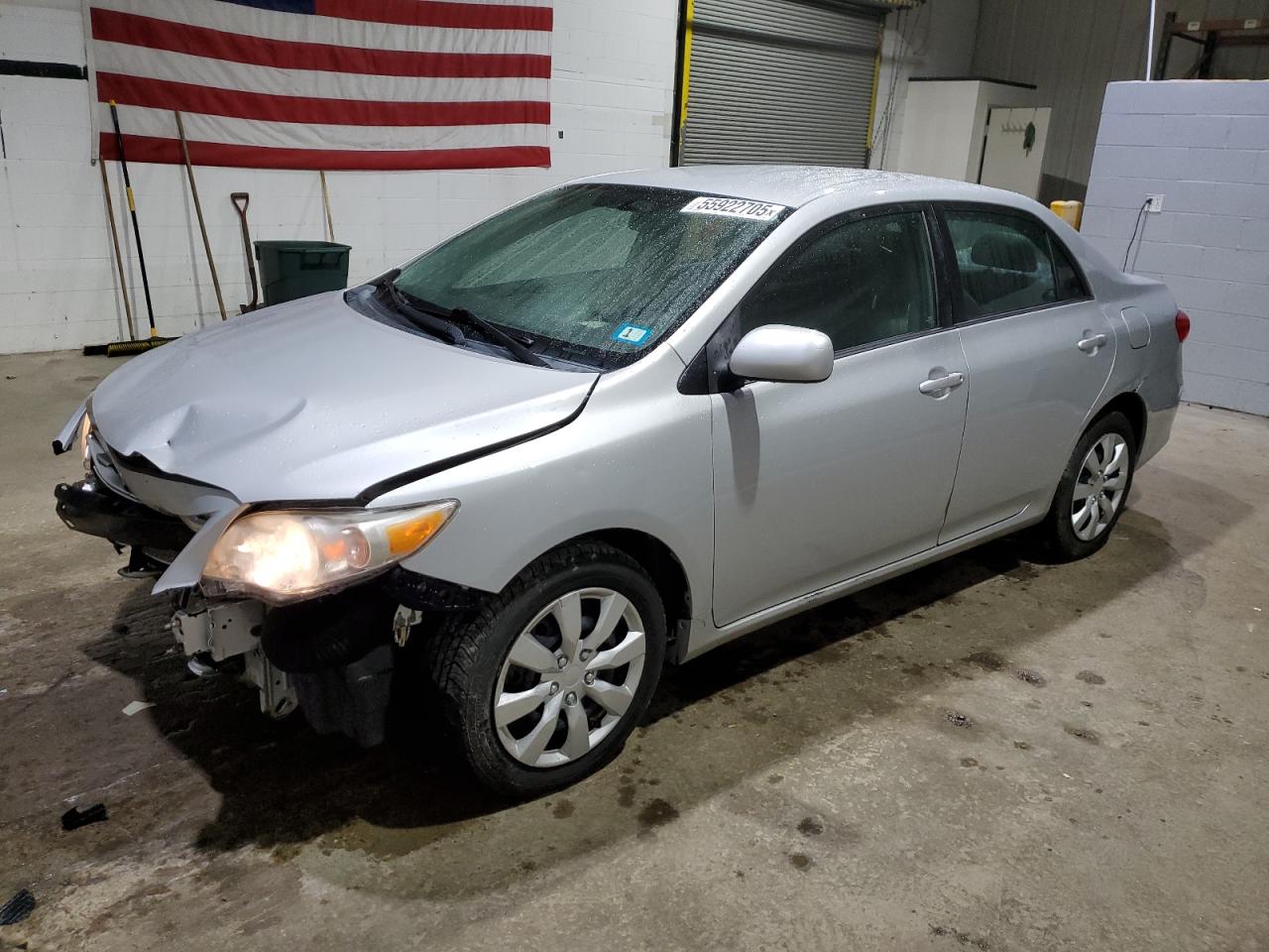 TOYOTA COROLLA BASE