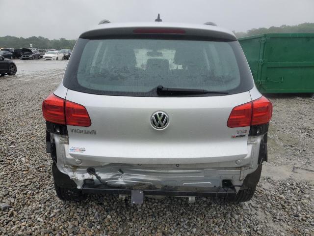 2017 VOLKSWAGEN TIGUAN S WVGBV7AX8HK011192