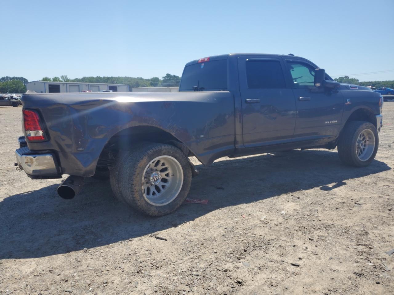 RAM 3500 BIG HORN