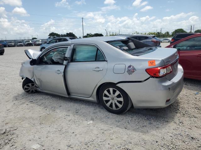 Vin: 2t1bu4ee8dc124926, lot: 58158085, toyota corolla base 20132